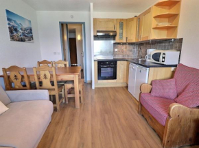 Appartement La Tania 4 pers, skis aux pieds, 2 pièces, balcon, résidence Grand Bois A - FR-1-182A-19
